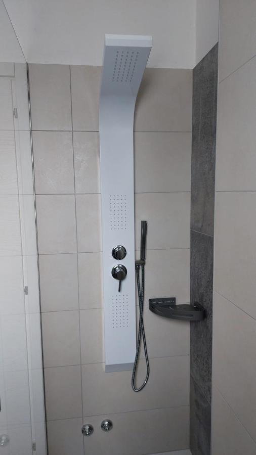 Sam&Sun Apartment Torbole Sul Garda Екстериор снимка