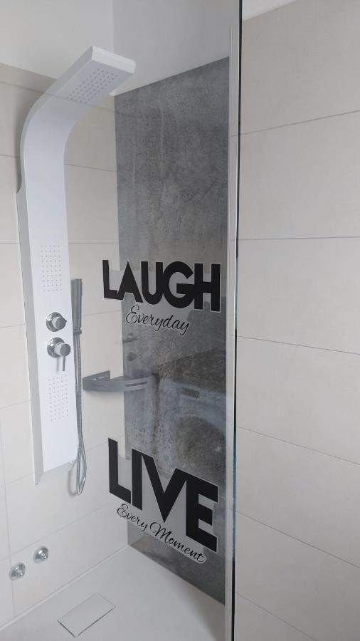 Sam&Sun Apartment Torbole Sul Garda Екстериор снимка